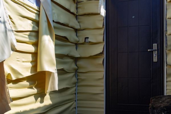 Cost of Melted Siding Replacement in Bronx