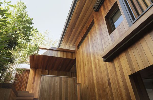 Cost of Wood Siding Repair in Bronx