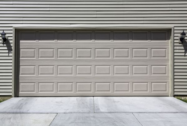 Cost of Garage Siding Installation in Bronx