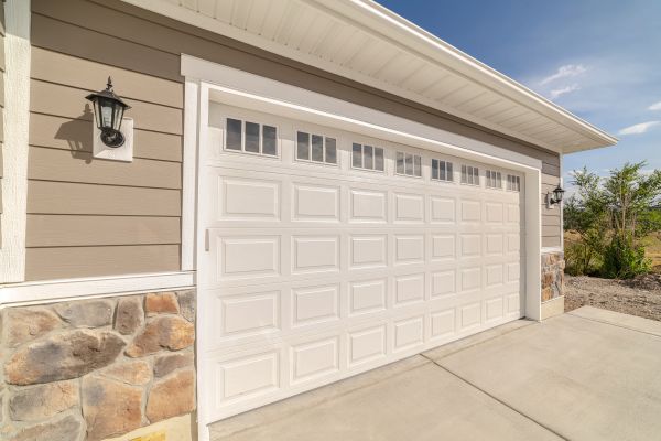 Cost of Garage Siding Repair in Bronx