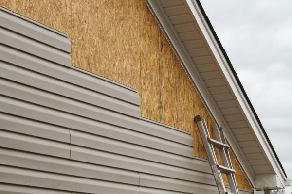 Cost of Grey Vinyl Siding Installation in Bronx
