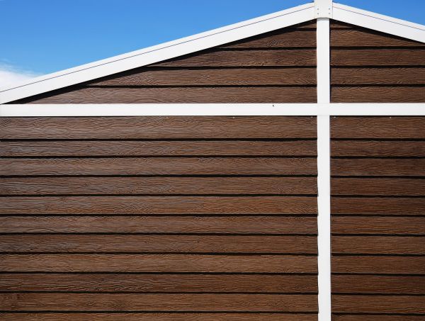 Cost of Hardwood Siding Installation in Bronx