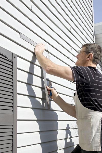 Cost of Vinyl Siding Service in Bronx